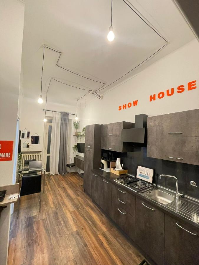 Show House Turin Exterior foto