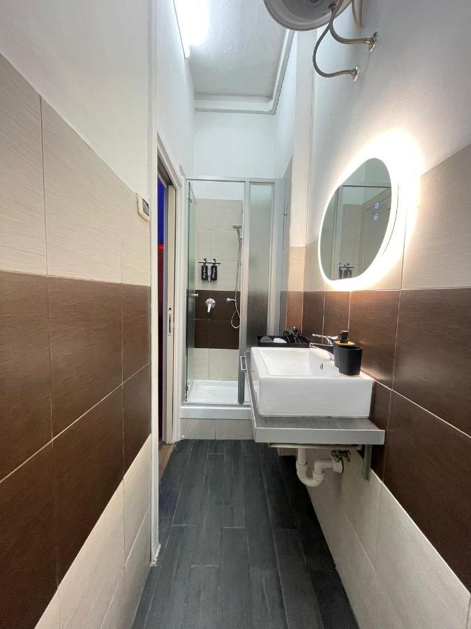 Show House Turin Exterior foto